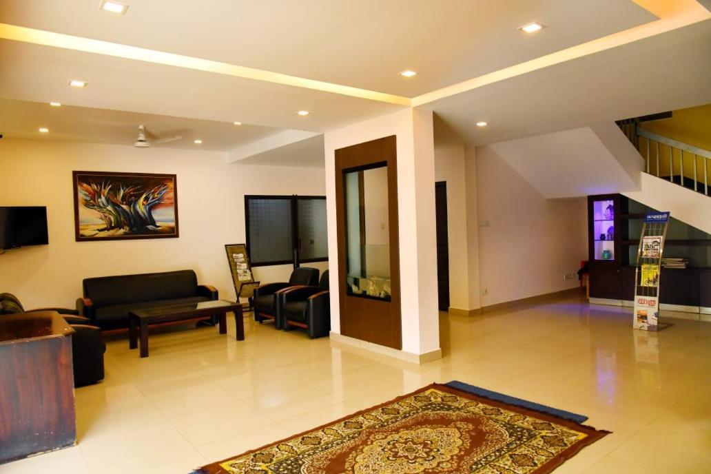 Hotel Chanakya Palakkad Exterior foto